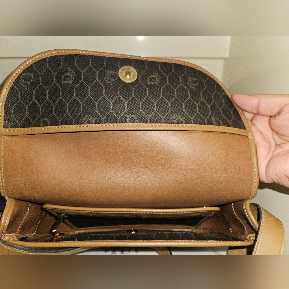 Christian Dior Honeycomb Crossbody - Picture 11 of 16